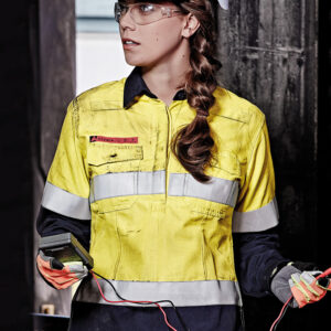 Womens FR Closed Front Hooped Taped Spliced Shirt